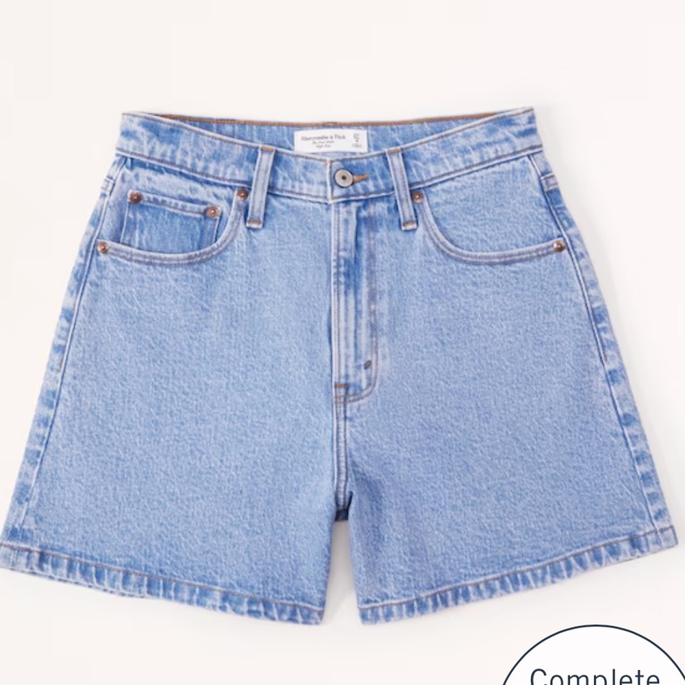 *NEW Curve Love High Rise Dad Short